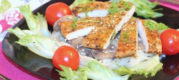 Спагетти с нежной курочкой и сливочным соусом