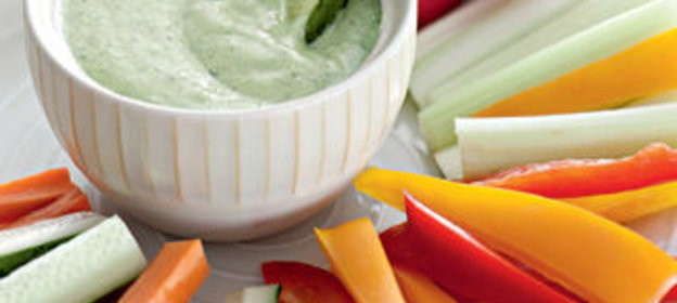 Дип из йогурта к овощам