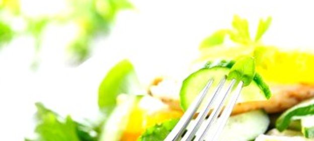 Салат апельсиновый с огурцом