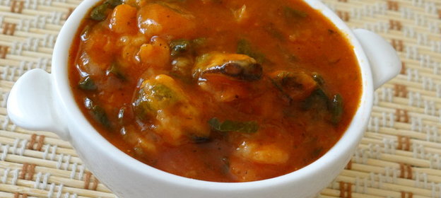 Паста из мяса мидий и креветок в мультиварке