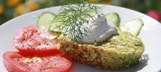 Диетическая кабачковая запеканка без муки в СВЧ за 3 минуты