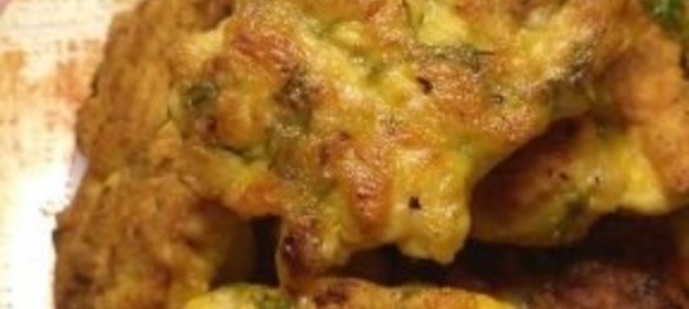 Запеканка из творога с макаронами и изюмом