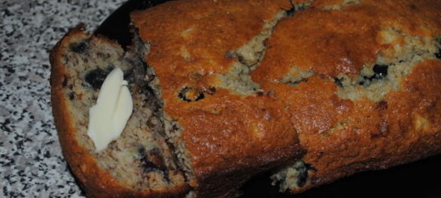 Бананово-ягодный кекс