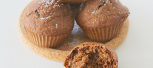 Постные шоколадные кексы с изюмом