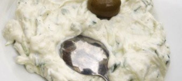 Салат из огурца «Дзадзики»