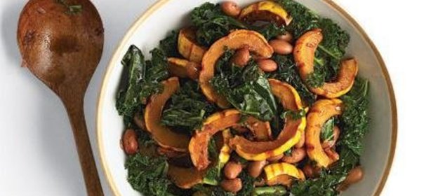 Салат из тыквы и капусты кале