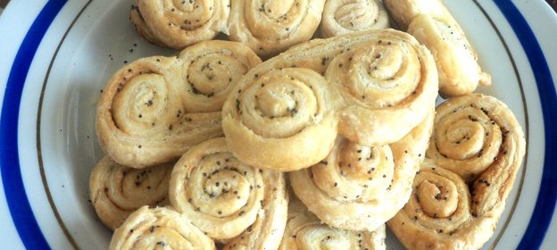 Печенье слоеные ушки