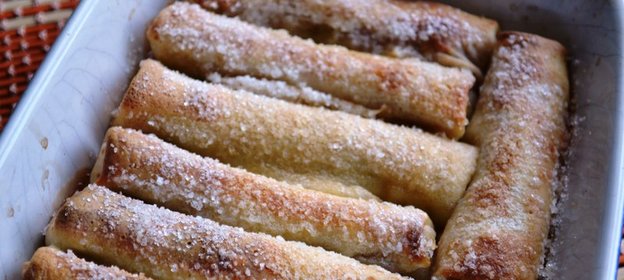 Фрисуэлос с яблочным пюре, приготовленному по старинному ирландскому рецепту