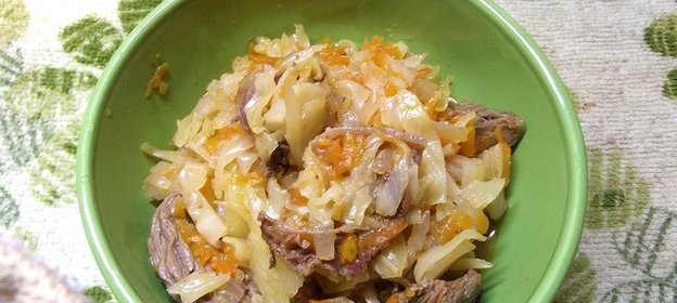 Капуста тушеная с мясом