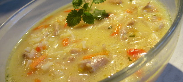 Фруктовый салат со сливками