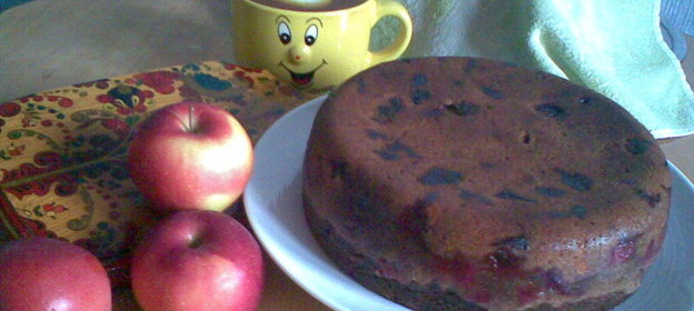 Миндаль и вишни в шоколаде не лишни