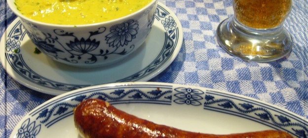 Senfwürschtl ( яблочно-горчичный соус-дип к жареным колбаскам)