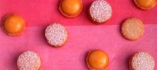 Кокосовое печенье с фруктовой начинкой