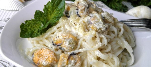 Паста с мидиями в сливочном соусе