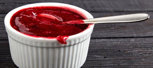 Ягодный соус к рыбе