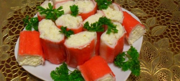 Закуска из крабовых палочек