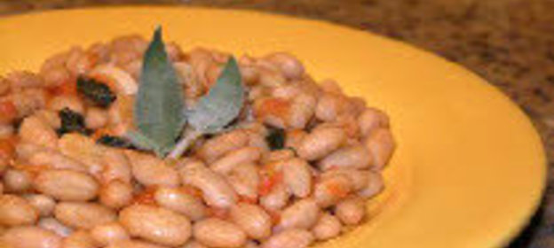 Жареные бобы с шалфеем