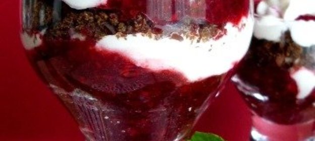 Легкий десерт с конфитюром Darbo Зимний витамин