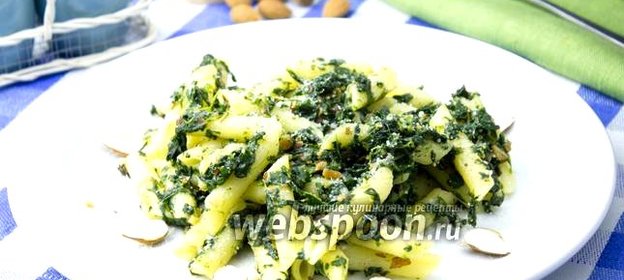 Паста пенне со шпинатом