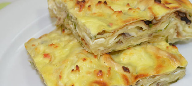Запеканка из лаваша с сыром и грибами
