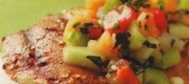 Паста из мяса цыпленка с зеленью и сельдереем