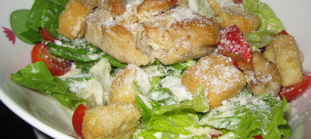 Салат Цезарь с курицей ( возм0жно вариант)