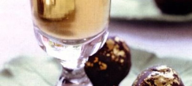 Шоколадные конфеты с вишней