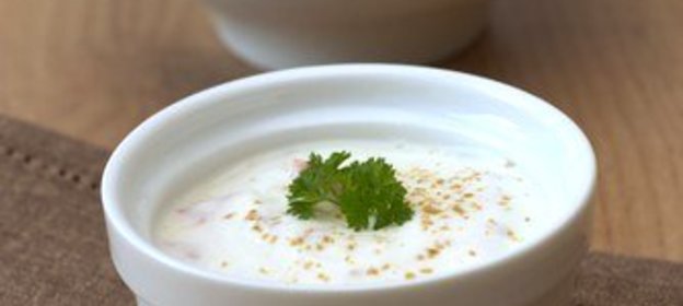 Чесночно-йогуртовый соус с орегано