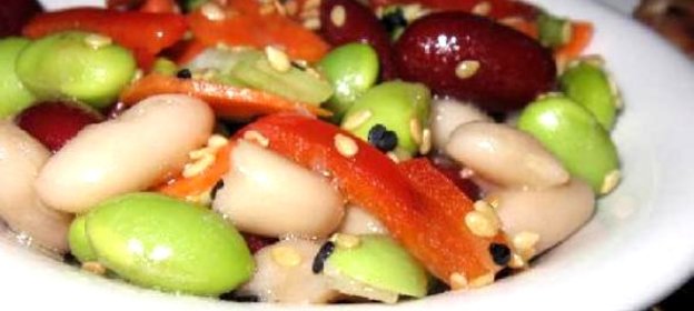 Тройной бобовый салат