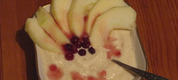 Десерт фруктовый