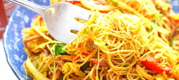 Лапша по-сингапурски