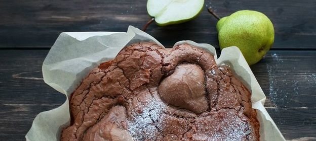 Грушево-шоколадный пирог