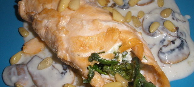 Новогодний лосось в сливочном соусе