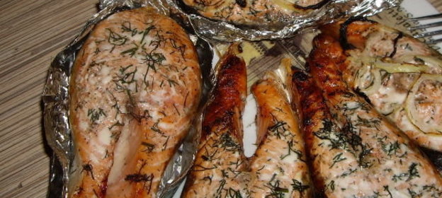 Каша манная с вишневым вареньем