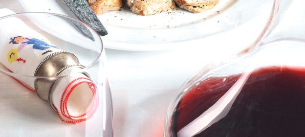 Телятина, жаренная на воде, с яблочным чатни