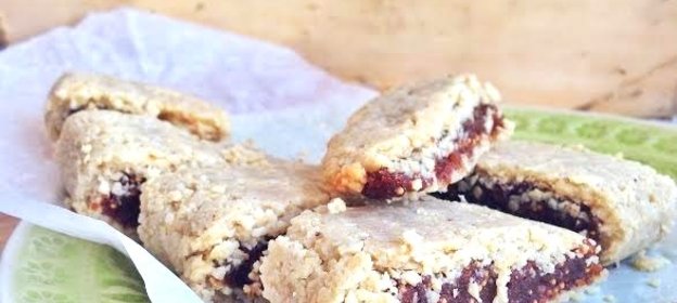 Печенье из кешью и инжира