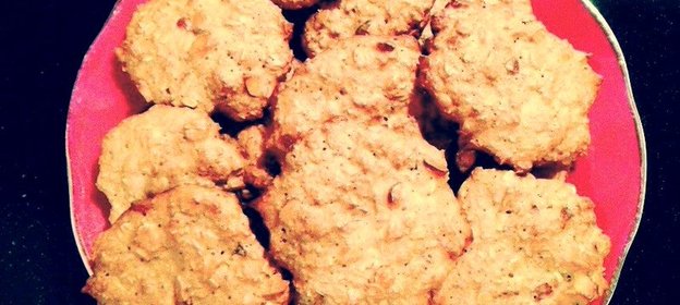 Овсяное печенье с орехами, медом и корицей