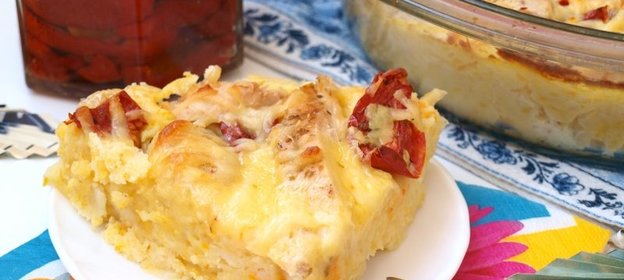 Овощная запеканка с куриным филе и вялеными помидорами