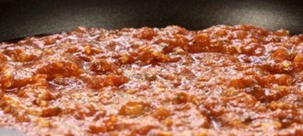 Соус маринара с каперсами