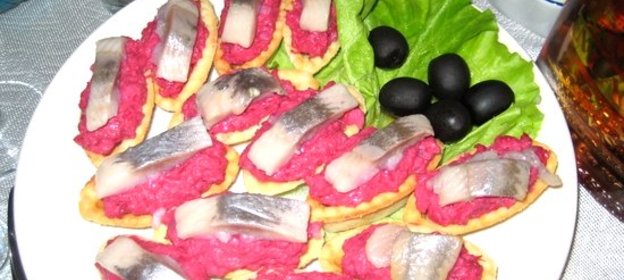 Селедка под шубой в тарталетках