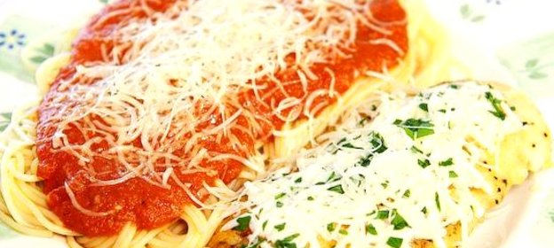 Курица с макаронами и томатно-сливочным соусом