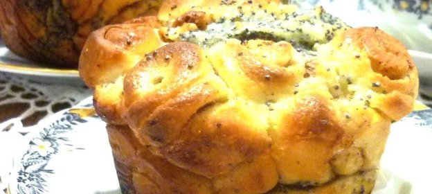 Моя курочка И в пир, и в мир