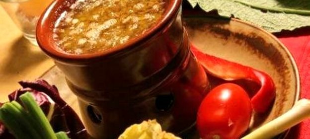 Пьемонтский масляный соус для овощей (Bagna Cauda)