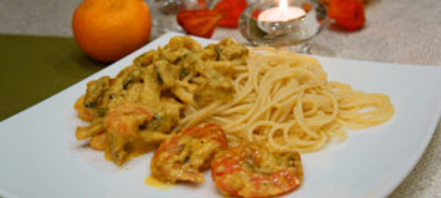 Спагетти с морепродуктами в сметанном соусе