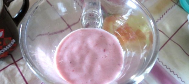 Смузи с бананом и творогом