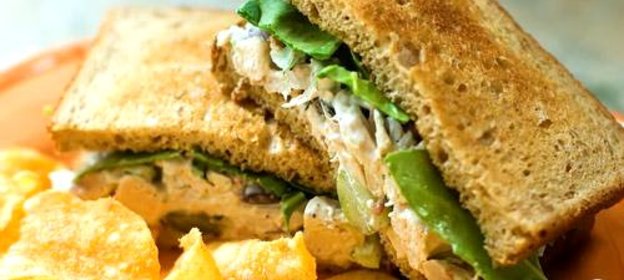 Бутерброды с куриным салатом