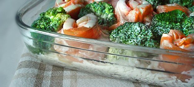 Запеканка из брокколи,риса и форели