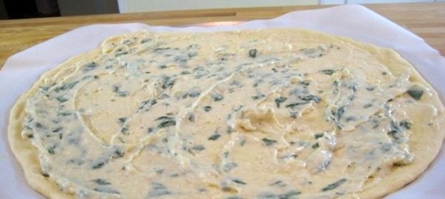 Белый соус для пиццы