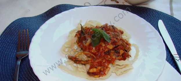 Домашняя паста с морепродуктами