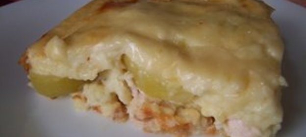 Кабачковая запеканка с курицей и творогом